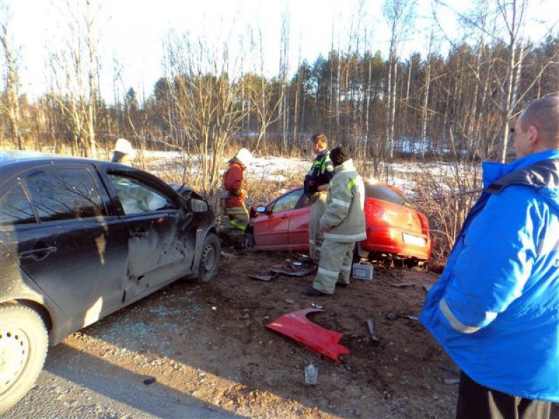 Три девушки пострадали в ДТП в Архангельской области